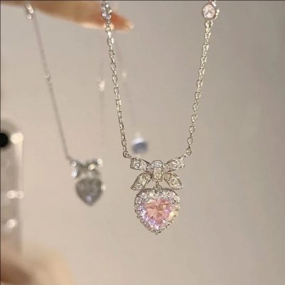 Charm Aura