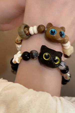 Charm Aura