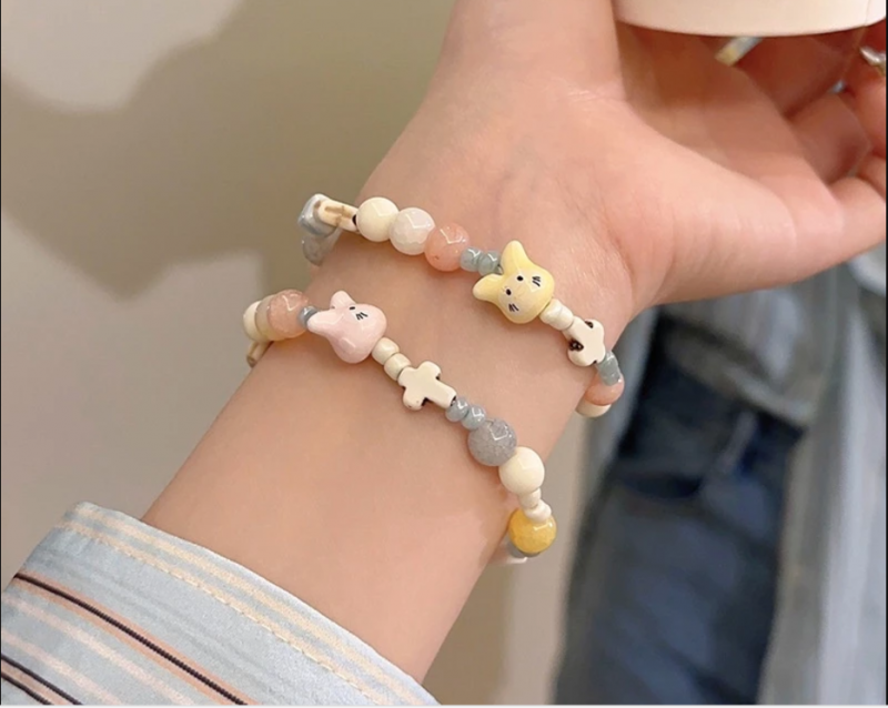 Charm Aura